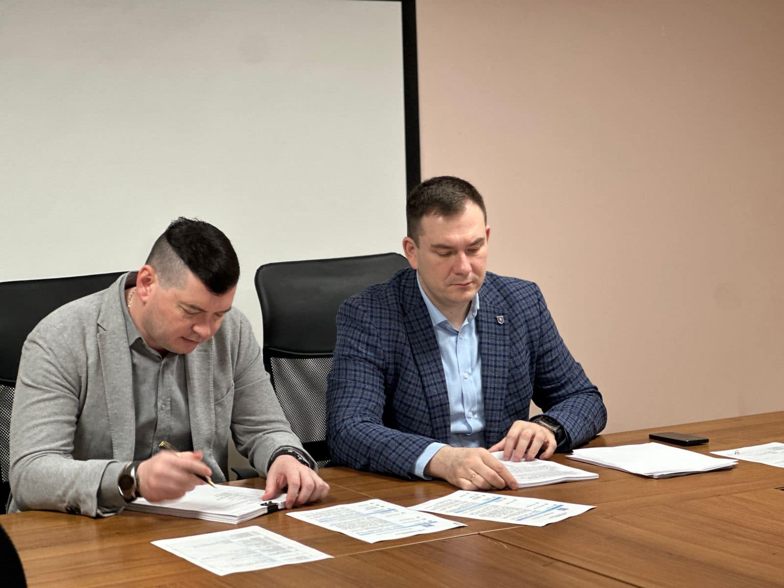 Детальніше про статтю Київ готує Річний звіт за 2024 рік